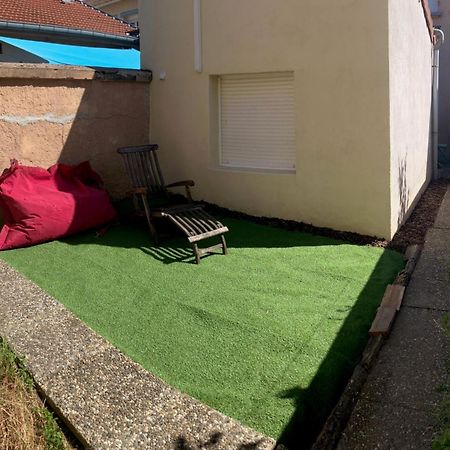 Jolie, Cozy, Confortable Maison De Ville Au Calme A 5Min Du Centre De Verdun, Parking Devant La Maison Belleville-Sur-Meuse Екстериор снимка